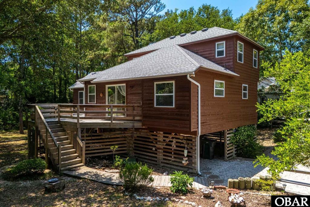 Image 1 of property listing at 241 Wax Myrtle Trail Lot #10, Southern Shores, NC 27949