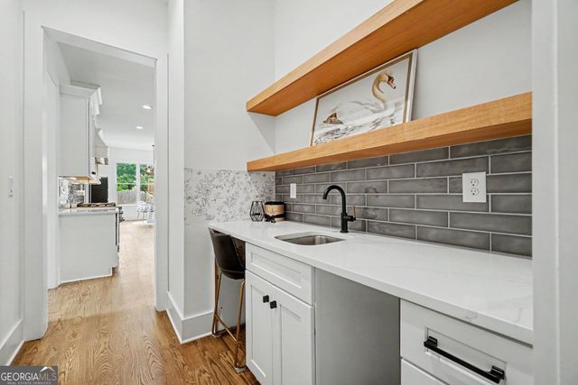 609 Reed Road SE, Smyrna, GA 30082