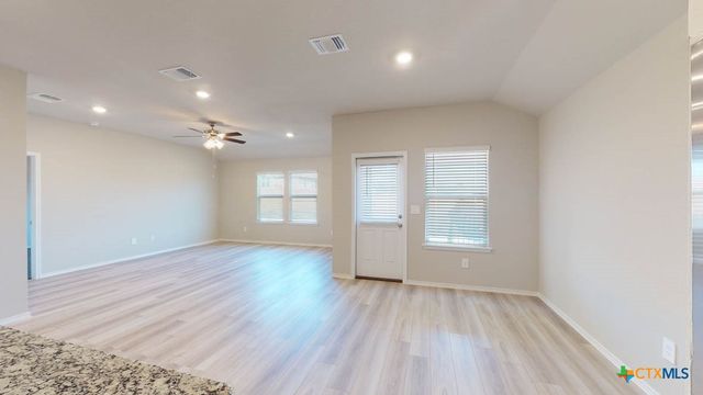 3037 Creekside Hills Boulevard, Copperas Cove, TX 76522