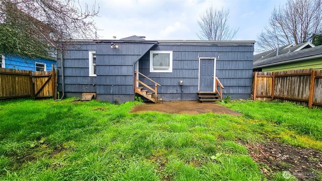 517 W Broadway Avenue, Montesano, WA 98563