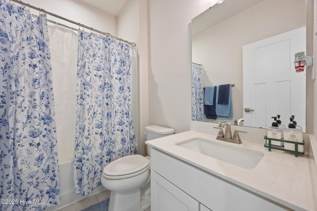 1307 London Street, Elizabeth City, NC 27909