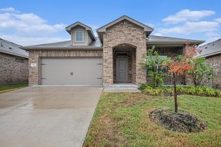 724 Beebrush Drive, Fort Worth, TX 76131