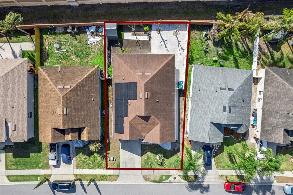 Image 26 of property listing at 4225 WATERSIDE POINTE CIRCLE, Orlando, FL 32829