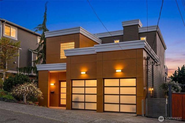 4017 56th Avenue SW, Seattle, WA 98116