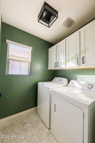 106 E CATCLAW Street, Gilbert, AZ 85296