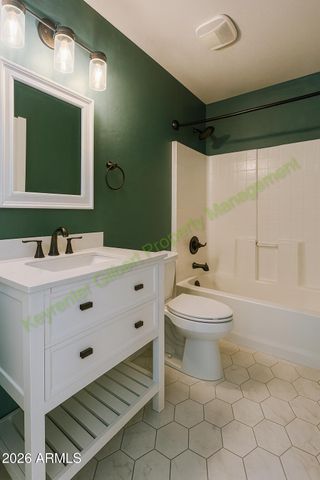 106 E CATCLAW Street, Gilbert, AZ 85296