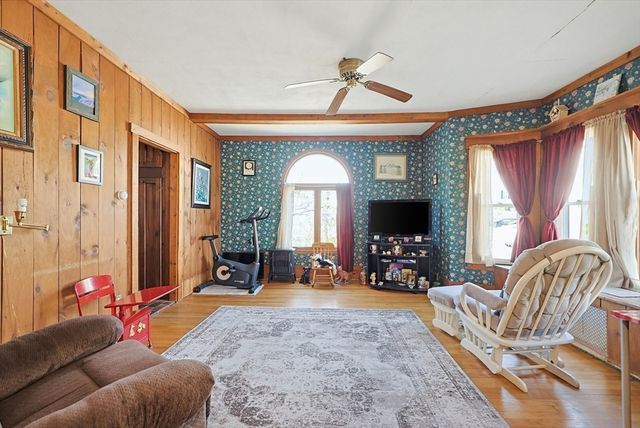 339 Chestnut Street, Gardner, MA 01440