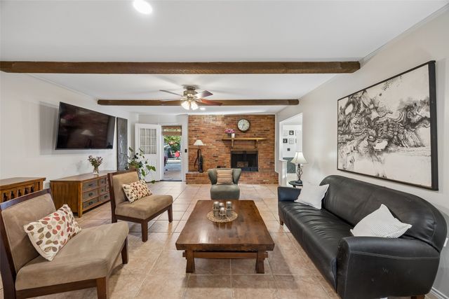 2104 Westlake Drive, Plano, TX 75075