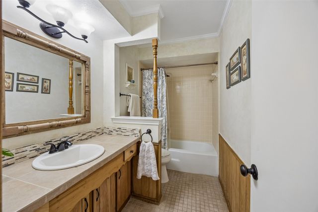 2104 Westlake Drive, Plano, TX 75075