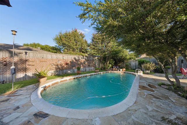 2104 Westlake Drive, Plano, TX 75075