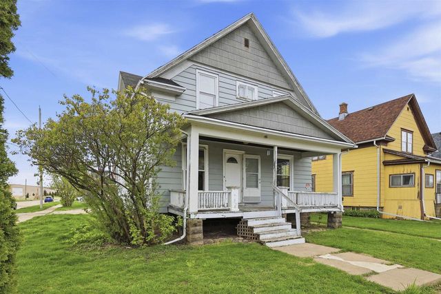 502 ADAMS STREET, Neenah, WI 54956