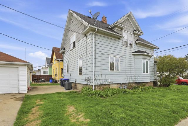 502 ADAMS STREET, Neenah, WI 54956