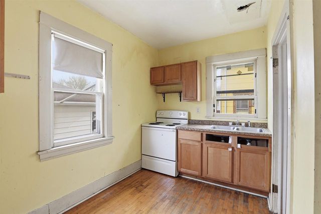 502 ADAMS STREET, Neenah, WI 54956