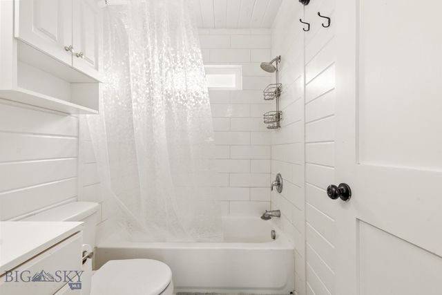 12977 Cottonwood Road, Bozeman, MT 59718