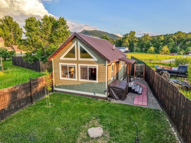 12977 Cottonwood Road, Bozeman, MT 59718