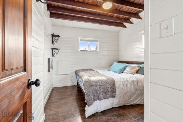 12977 Cottonwood Road, Bozeman, MT 59718