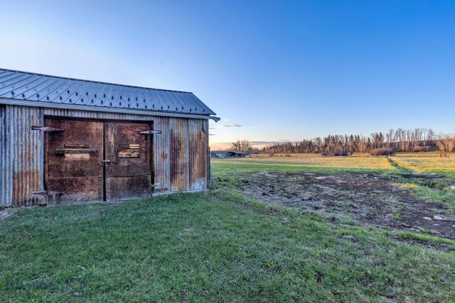 12977 Cottonwood Road, Bozeman, MT 59718