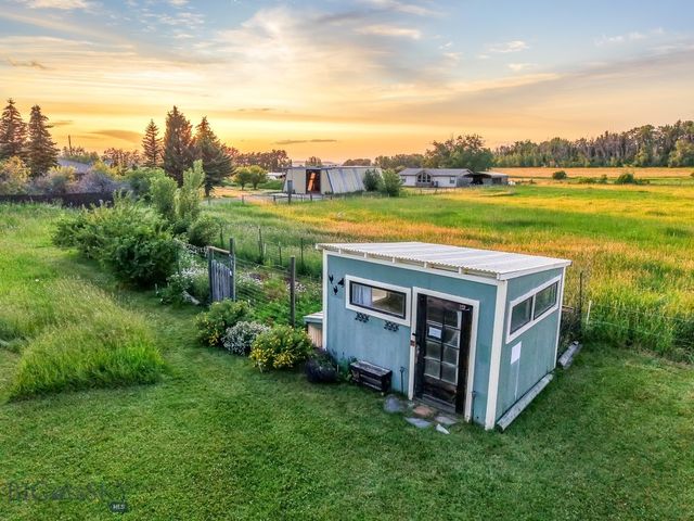 12977 Cottonwood Road, Bozeman, MT 59718