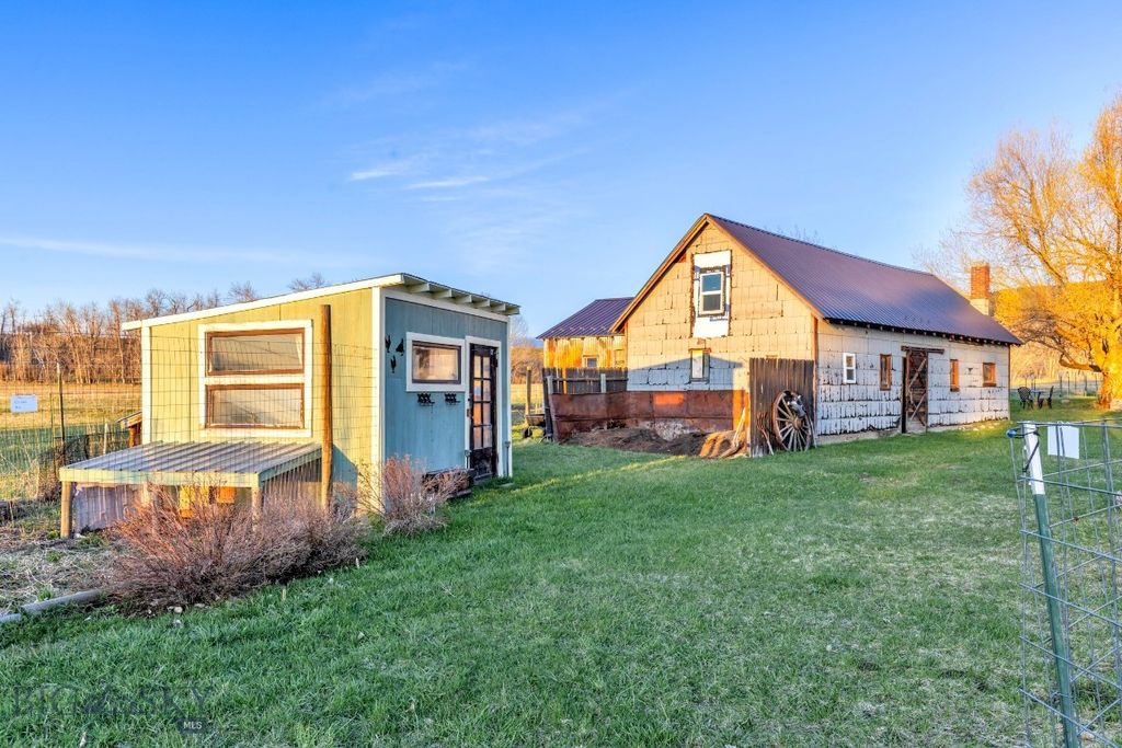 12977 Cottonwood Road, Bozeman, MT 59718 photo 88