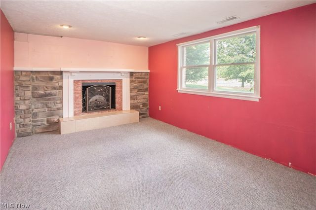3535 17th Street SW, Massillon, OH 44647