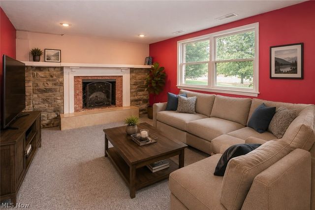 3535 17th Street SW, Massillon, OH 44647