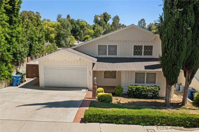 21816 Providencia Street, Woodland Hills, CA 91364