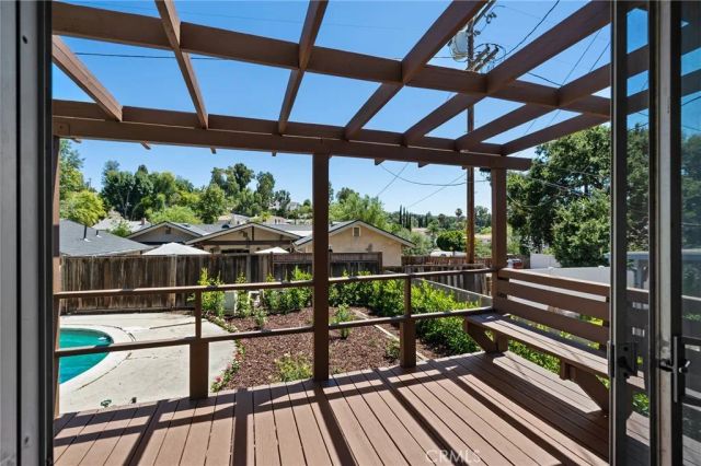 21816 Providencia Street, Woodland Hills, CA 91364