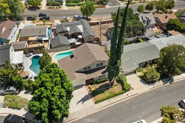 21816 Providencia Street, Woodland Hills, CA 91364
