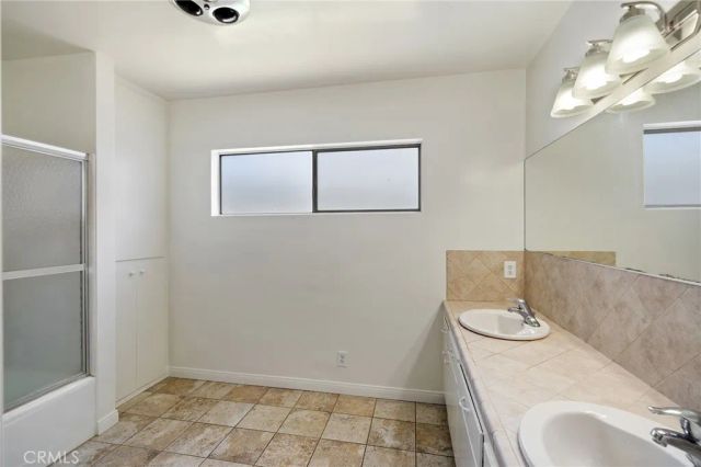 21816 Providencia Street, Woodland Hills, CA 91364