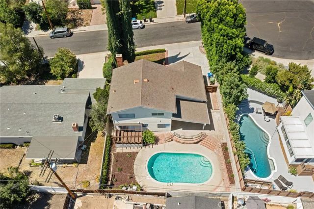 21816 Providencia Street, Woodland Hills, CA 91364