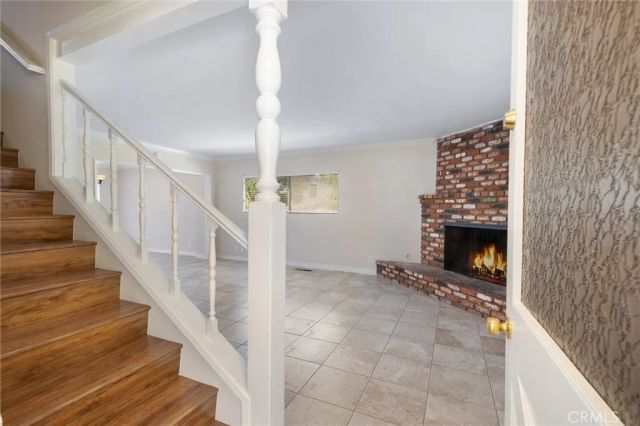21816 Providencia Street, Woodland Hills, CA 91364