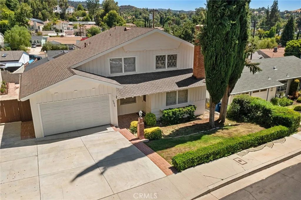 21816 Providencia Street, Woodland Hills, CA 91364