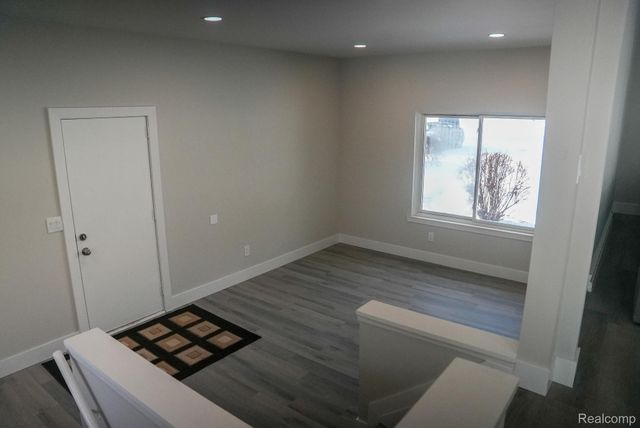 2172 Ostrum Drive, Waterford Charter Township, MI 48328