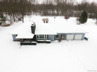 2172 Ostrum Drive, Waterford Charter Township, MI 48328