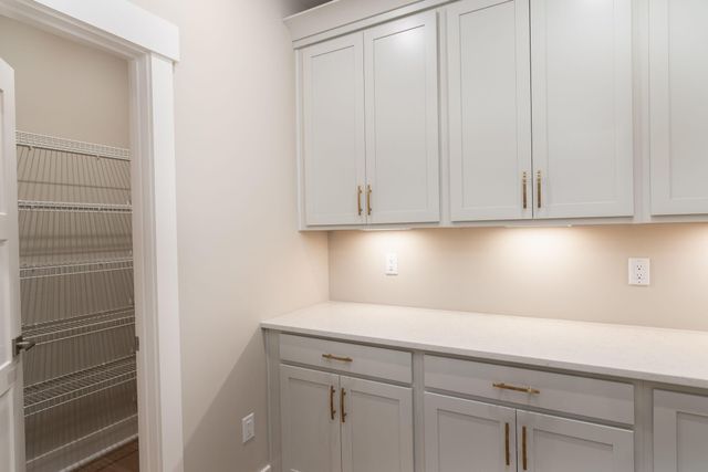 749 Man-O-War Boulevard, Union, KY 41091