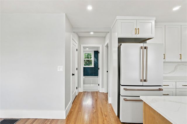 748 Mount Auburn St. 748, Watertown, MA 02472