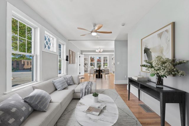 748 Mount Auburn St. 748, Watertown, MA 02472