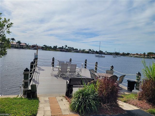 4803 Sunset CT # 606, Cape Coral, FL 33904