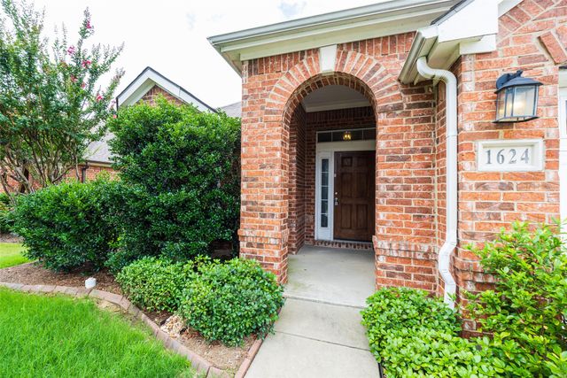 1624 Morning Dove Drive, Aubrey, TX 76227