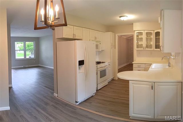 213 Lakeland Boulevard, Swansea, IL 62226