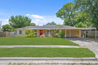 1524 Lawrence Avenue, Pasadena, TX 77506