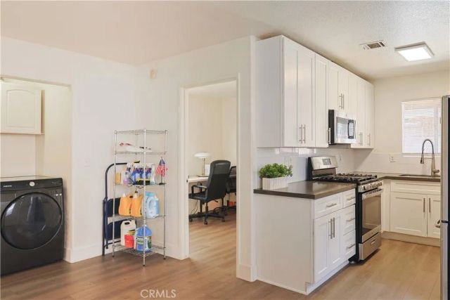 2214 W Wardlow, Long Beach, CA 90810