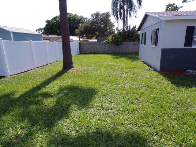 1878 TROTTER ROAD, Largo, FL 33774