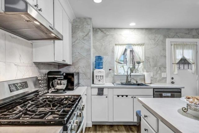 2012 E Mission Avenue 6, Escondido, CA 92027