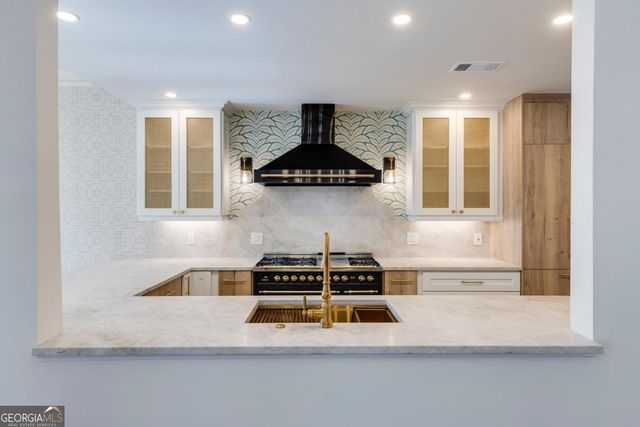 120 Summerour Vale, Johns Creek, GA 30097