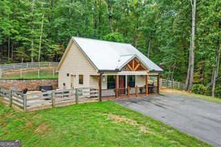 415 WOODS Road, Talking Rock, GA 30175