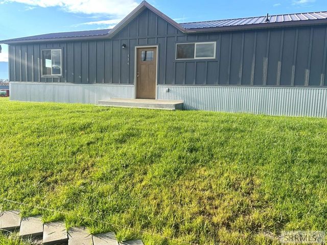 114 Neyman Street, Salmon, ID 83467