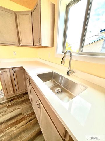 114 Neyman Street, Salmon, ID 83467