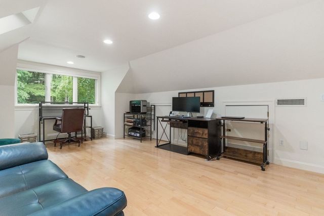 53 The Fairways, Ipswich, MA 01938