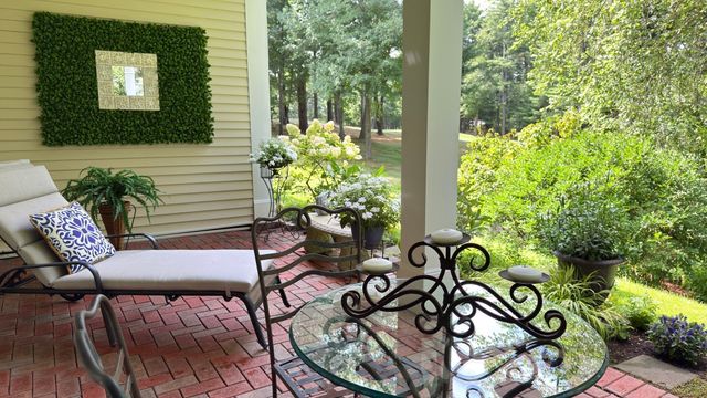 53 The Fairways, Ipswich, MA 01938